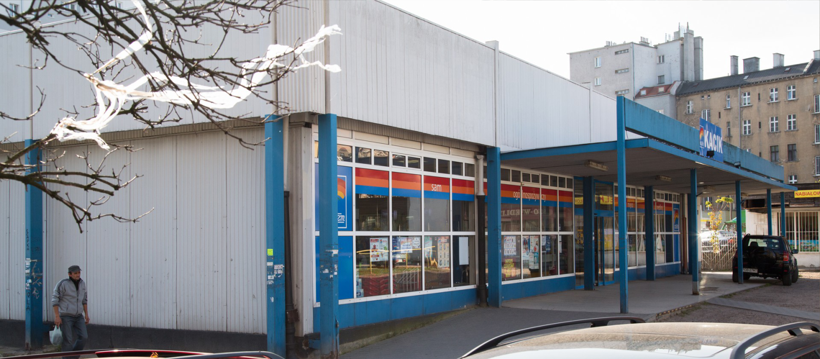 Pawilon Handlowy ul. Kącik 5